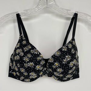 Victoria's Secret PINK Wear Everywhere Push Up Bra Padded Underwire Size 32D